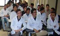 از دانشجویان علوم پزشکی نخبه به عنوان «همکار پژوهشی» در طرح‌های تحقیقاتی استفاده شود.
